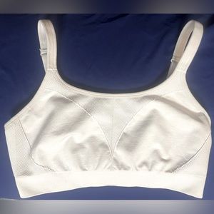 Soma sports bra